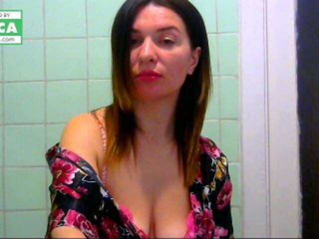 Emitiranje snimki zaslona emillly