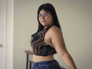 Erotski video chat Emilly04