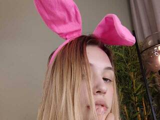 Erotski video chat EmiLovMur