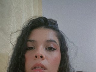 Erotski video chat Emily-Rivera78
