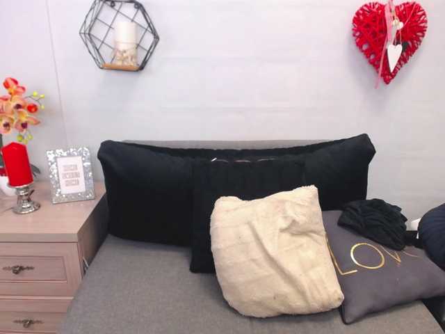 Emitiranje snimki zaslona EmilyQueen