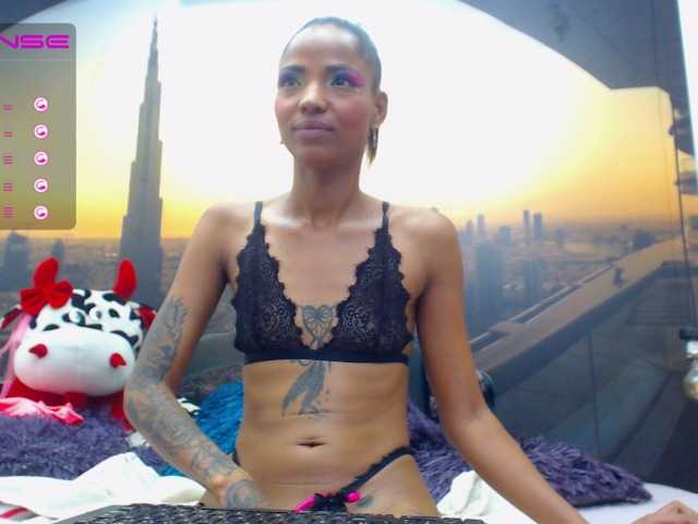 Fotografije emilyskinny loves today I have the anal lush I want you to make it wet to the maximum with your tips
