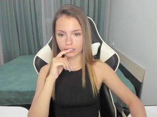 Erotski video chat EmilySkout