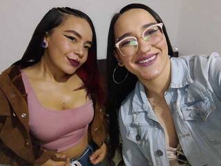 Erotski video chat Emma-Allison