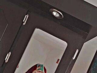 Erotski video chat Emma-Erotic