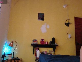 Erotski video chat EmmaHenderson