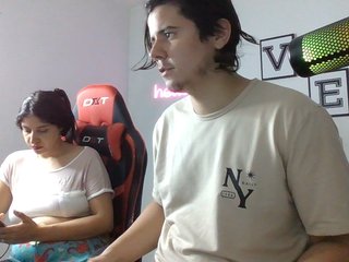 Erotski video chat Emy23Jack23