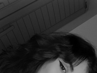 Erotski video chat Emyli-rousse-