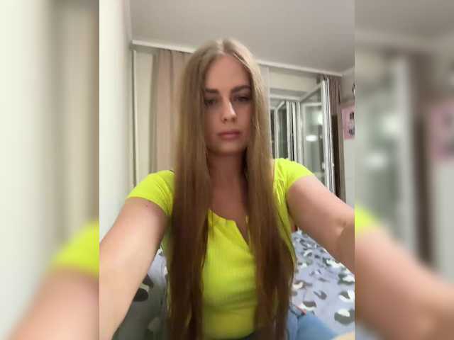 Emitiranje snimki zaslona Essie-Kathrynne2114