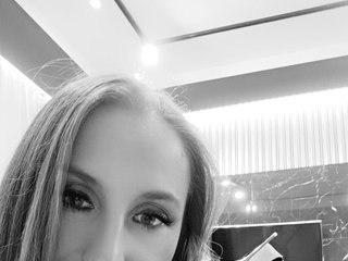 Erotski video chat EvelynFantasy