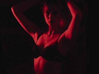 Erotski video chat Feralberry-1