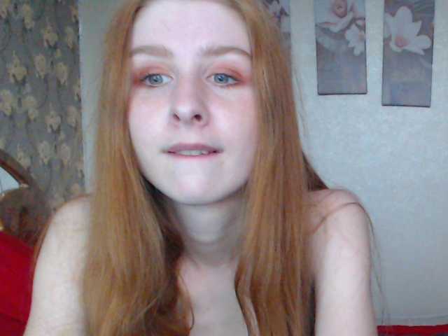 Fotografije FireShoWw friendly redhead girl searching for u! #sexy #redhair #young #cute #natural #hot #sweet #shaved #funny #friendly #horny #ass #pussy #toys #smile #new #smart