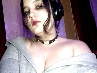 Erotski video chat FlowerVi