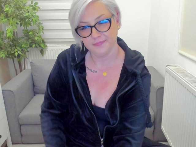 Emitiranje snimki zaslona Gabbiemonroe