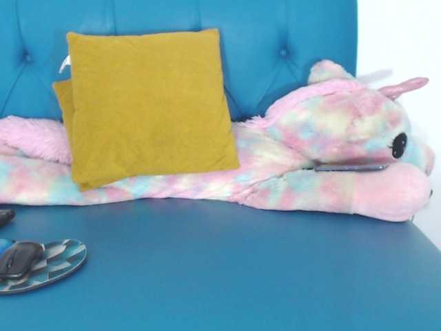 Emitiranje snimki zaslona gitana-boobs