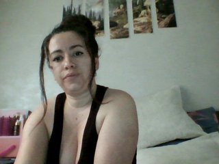 Erotski video chat GldSquirt23