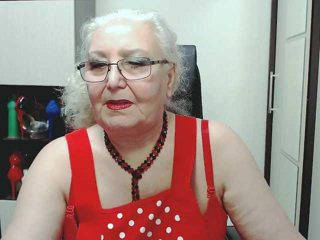 Emitiranje snimki zaslona GrannyWants