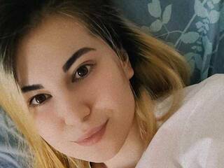 Erotski video chat HanAmi999