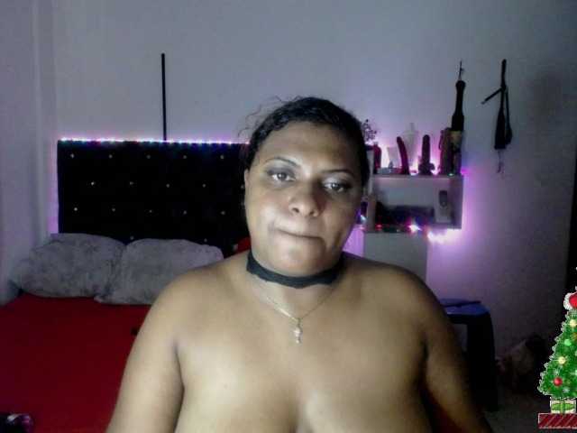 Fotografije hannalemuath #squirt #latina #bigass #bbw helo guys welcome to my room I want to play and do jets a lot today