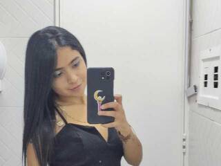 Erotski video chat HelenaCyrus