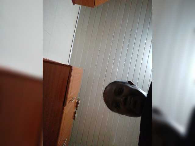 Emitiranje snimki zaslona Hellne