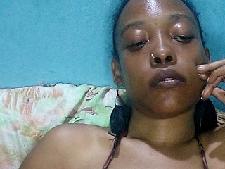 Erotski video chat Hennesy-Camila