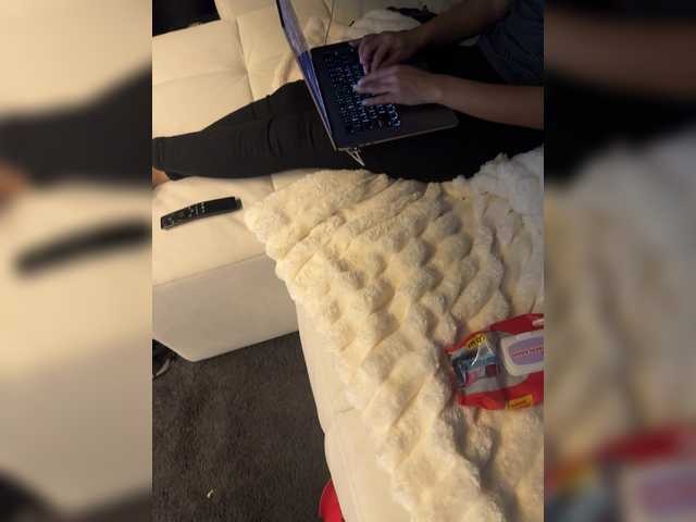 Emitiranje snimki zaslona HiddenDesires