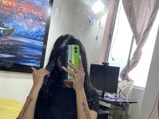 Erotski video chat HilaryRios