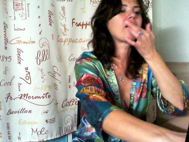 Emitiranje snimki zaslona Hirrona