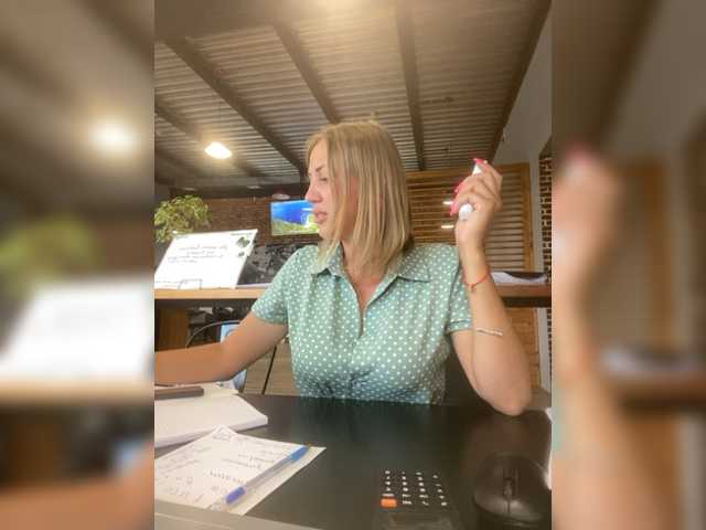 Emitiranje snimki zaslona HloyaConect