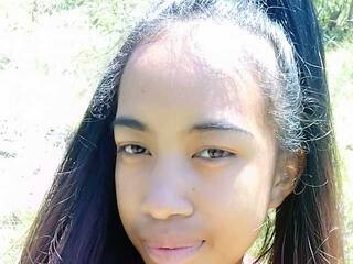 Erotski video chat Hollybelle