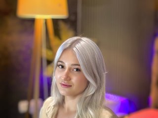 Erotski video chat HollyTaillor