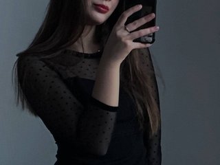 Erotski video chat Honeyy-beee