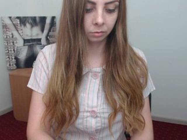 Emitiranje snimki zaslona Hot-Fantasy