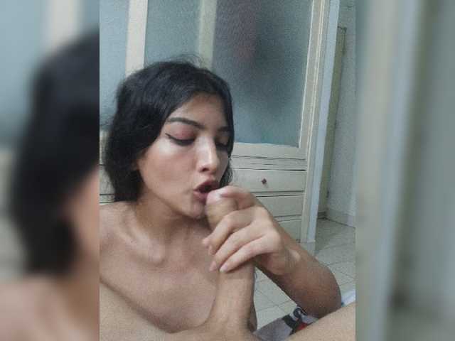 Emitiranje snimki zaslona hot-life-girl
