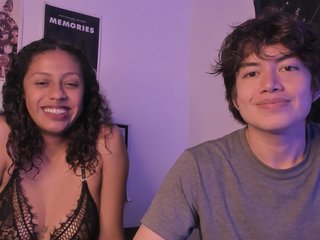 Erotski video chat HotHoneyChile