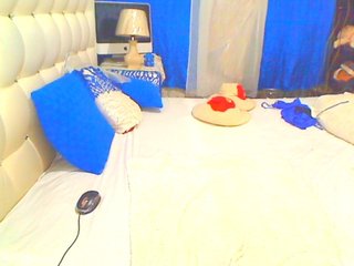 Erotski video chat HOTLILLIE