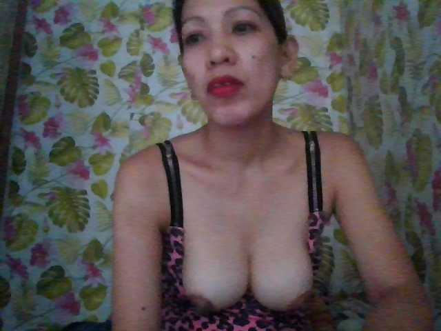 Fotografije HOTTLADY25 hello guys tip me i give u a suprise hot show