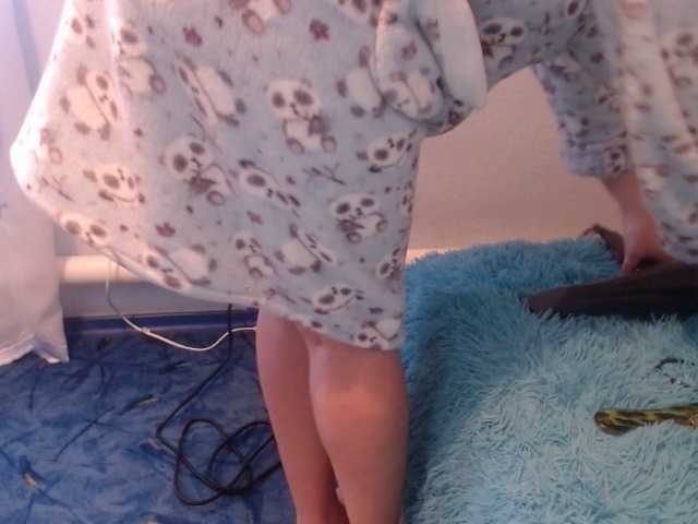 Fotografije HottyAssGirl Stand up35 see u cam 38 boobs 40 ass 55 pussy 75 play pussy 200 cum show 280 squirt 400 play with toy 500 take off mask 100