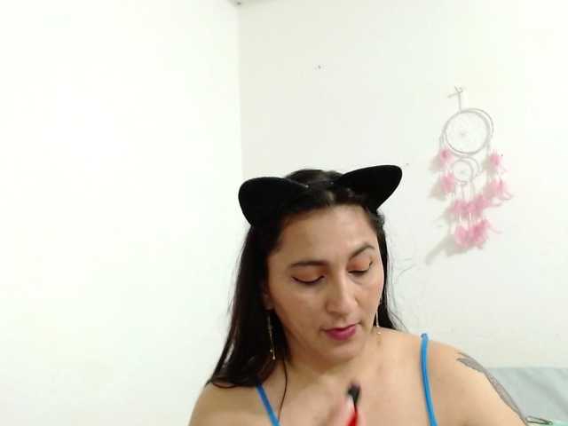 Fotografije HotxKarina Hello¡¡¡ latina#play naked for 100 tips#boob for 30# make happy day @total Wanna get me naked? Take me to Private chat and im all yours @sofar @remain Wanna get me naked? Take me to Private chat and im all yours @latina @squirt