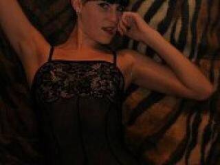 Erotski video chat hotyanel