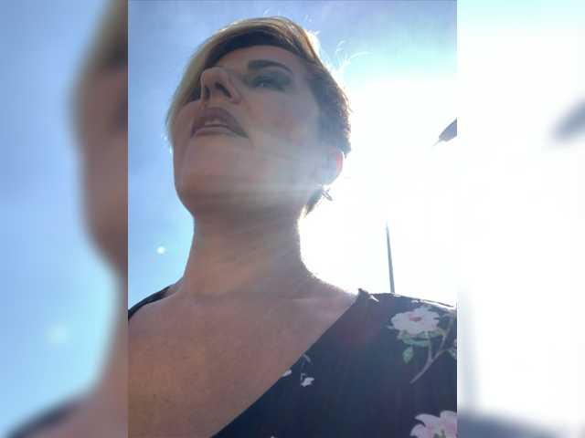 Fotografije InannaIshtar1 MAKE ME SQUIRT at The GYM with big tips