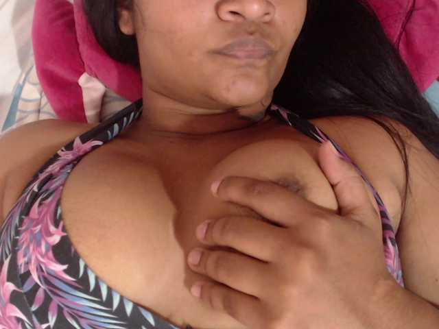 Fotografije indian-slutty I got a thirsty pussy and I need a huge cum inside me to fill her up! CONTROL LOVENSE TOY FOR 5 MINS just 180 tks