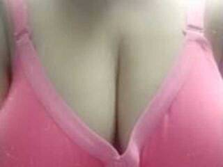 Erotski video chat IndianEsha