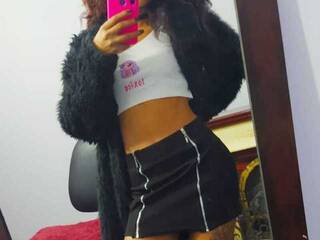 Erotski video chat Iris-Sofia