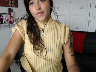 Fotografije irisexx "#new #hot and active girl 100% #teen #18 #show of tits 80 tkns # spit tits 90 tkns #masturbation #dance # - Multi-Goal : A surprise #marturbation #cum #cum #♥♥♥ #office #teen #dildo #boobs #latina #feet ##ohmibod"