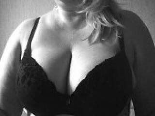 Erotski video chat isabel5