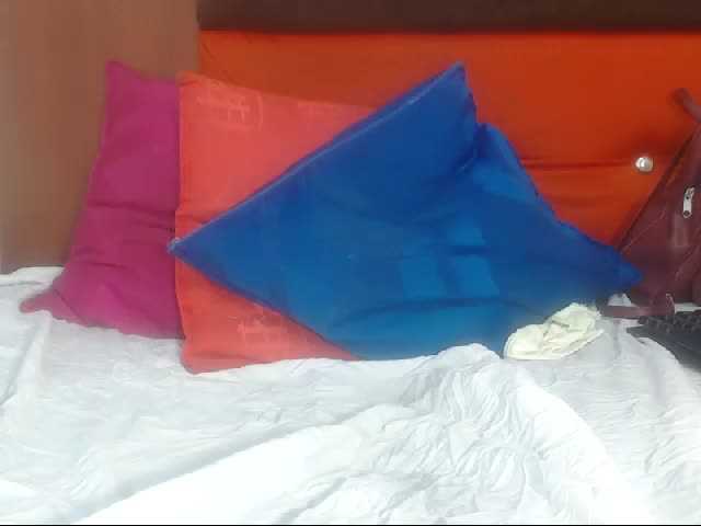 Emitiranje snimki zaslona JackyHotBlack