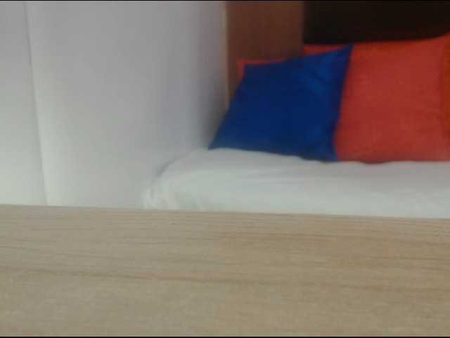 Emitiranje snimki zaslona JackyHotBlack