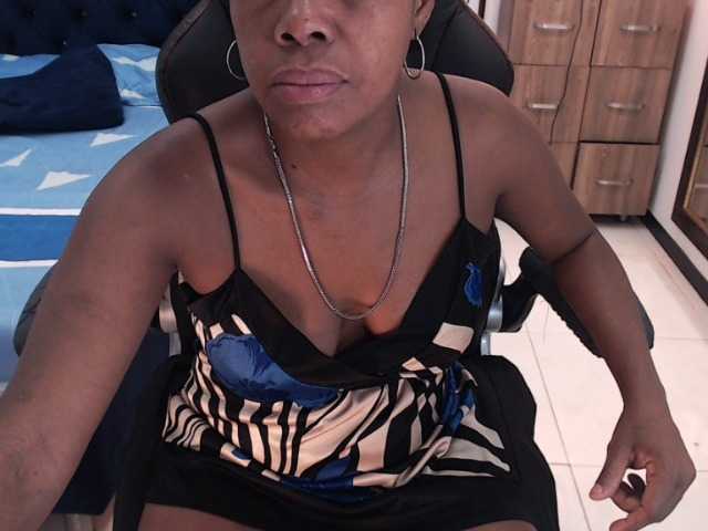 Emitiranje snimki zaslona JackyHotBlack